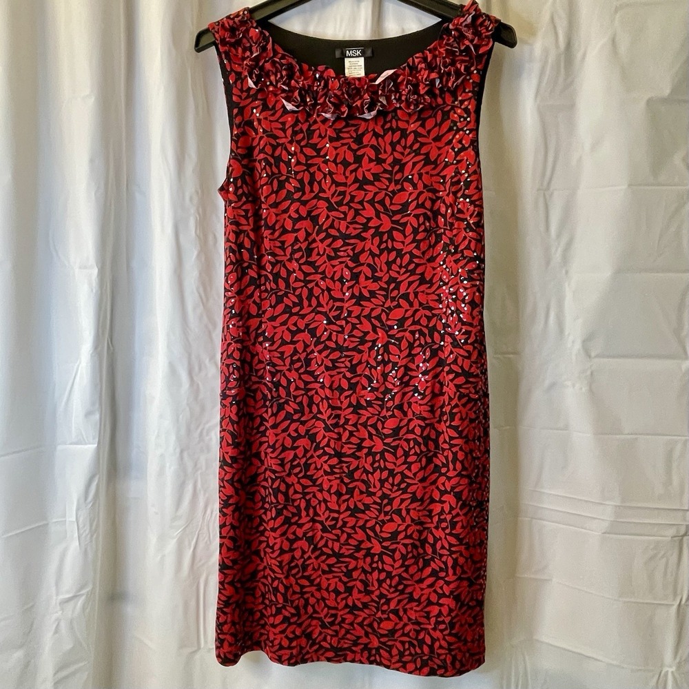 MSK Women Sleeveless Ruffle Neck Bold Shimmer Red Black Midi Shift Dress Sz L